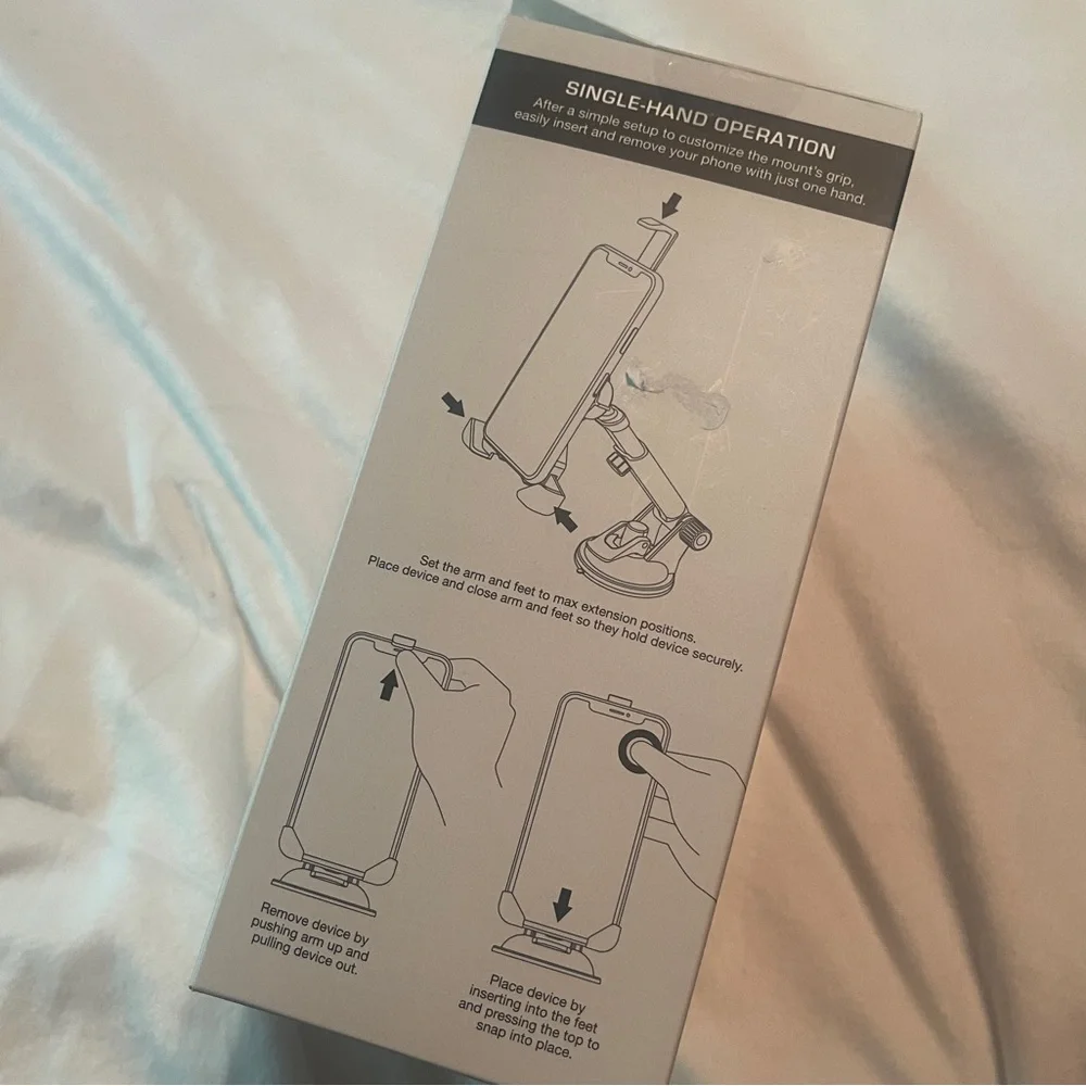 ⭐️3/$25⭐️ NIB Universal Car Phone Mount